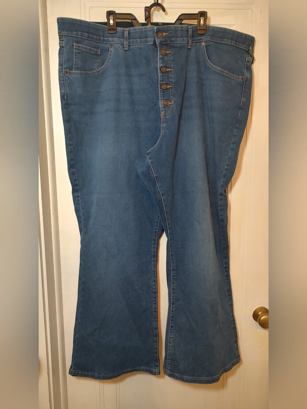 Terra & Sky Women's Size 28W Flare Leg Jeans Sloane Wash